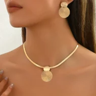 💎 50% OFF NOW! ✨ Modern Chic Necklace & Earring Set – Gold finish, geometric design & lightweight – perfect for daily elegance or gifting 💫 - Image 10