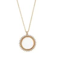 Retro Chic Locket Pendant Necklace - Image 15