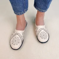 Casual All-Match Hollow Slippers - Image 12