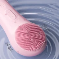 Electric Face Scrubber with Heat & Vibration - Image 5