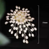 Ladies' High-end Exquisite Handmade Pearl Brooch - Image 3