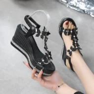 Glitter Butterfly Embellished Open Toe Sandals - Image 8