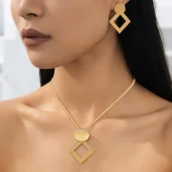💎 50% OFF NOW! ✨ Modern Chic Necklace & Earring Set – Gold finish, geometric design & lightweight – perfect for daily elegance or gifting 💫 - Image 9