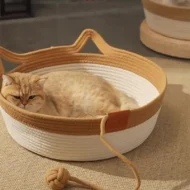 Comfortable Woven Cat Bed for All Seasons - Image 3