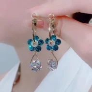 💖 Fashion Flower Crystal Earrings - Image 2