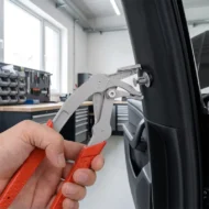 Car Clip Pliers & Trim Removal Tool, Spring-Loaded Fastener Rivet Remover for Auto Door Panels - Image 3
