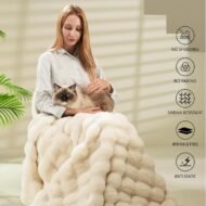💫2025 Hot Sale🛏️Thickened rabbit plush&milk velvet cover blanket - Image 4