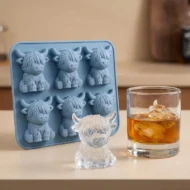 🐮6‐Cavity Mini Highland Cow Ice Cube & Dessert Mold 🧊🍪 Cute 3D Ice for Drinks, Parties & Gifts💕 - Image 6