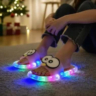 🐧 50% OFF NOW! 💡 LED Cartoon Slippers – Vibrant Light-Up Sole & Cute Penguin Design – Flexible PVC & Easy Slip-On 🏠 - Image 3