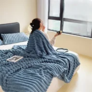 💫2025 Hot Sale🛏️Thickened rabbit plush&milk velvet cover blanket - Image 16