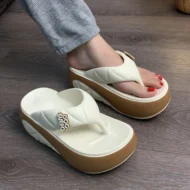 Women's Summer Color-Block Soft Platform Flip Flops - Image 6