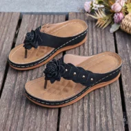 Women's Floral Thong Sandals with Arch Support - Image 10