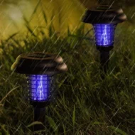 ☀️Solar Mosquito Zapper Light ✨– Outdoor Garden Stake Lamp, UV Insect Killer & Solar Pathway Light🦟🚫 - Image 10